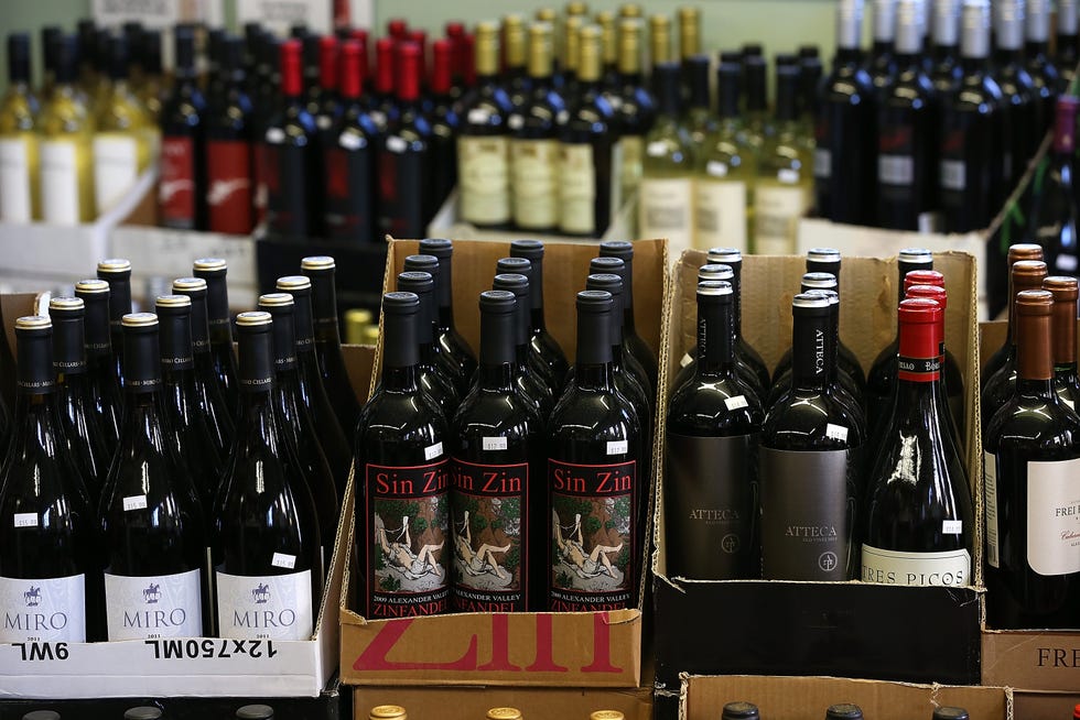 Bottle, Alcoholic beverage, Drink, Alcohol, Distilled beverage, Liqueur, Liquor store, Wine bottle, Glass bottle, Wine, 