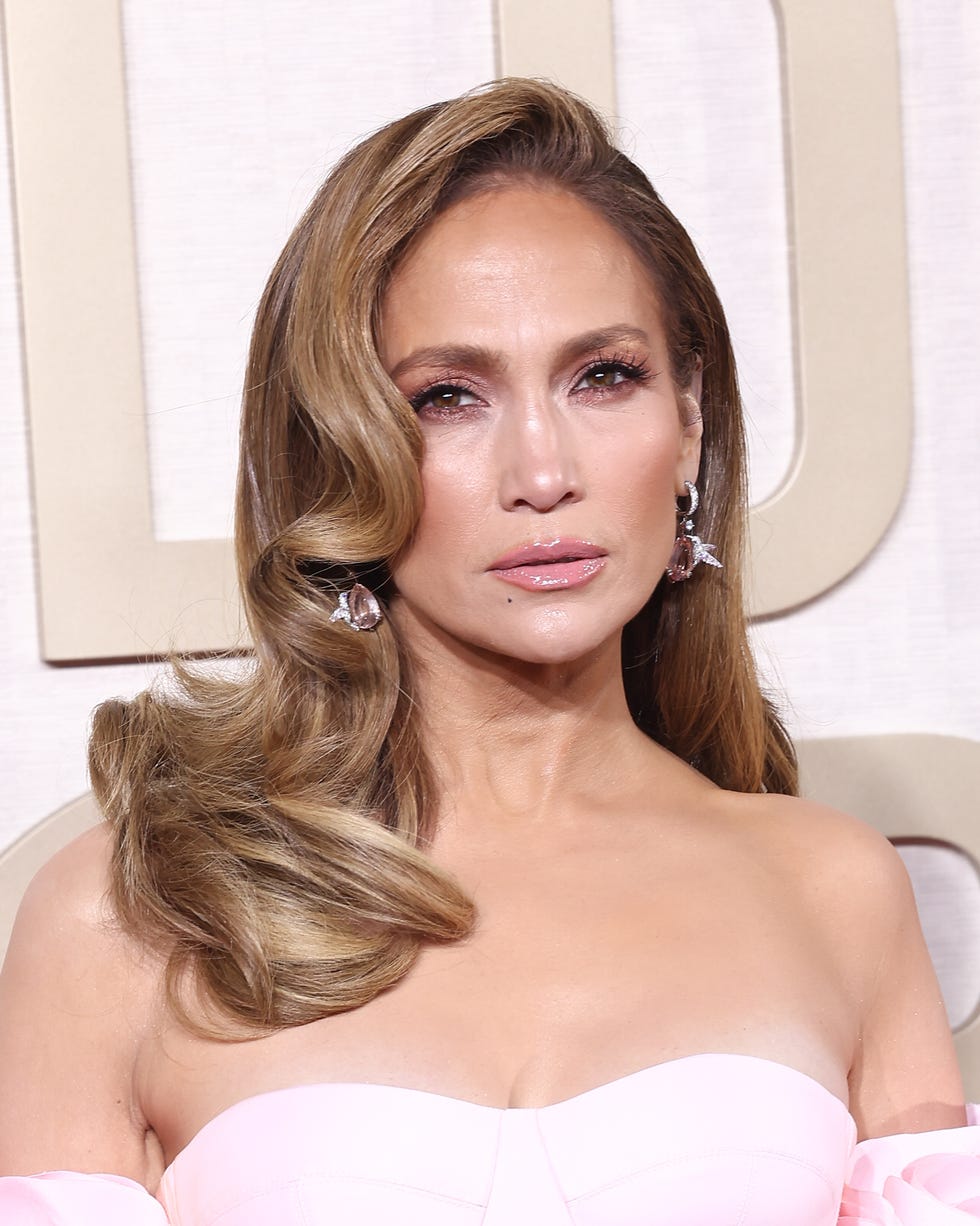 jennifer lopez at the 81st golden globe awards held at the beverly hilton hotel on january 7, 2024 in beverly hills, california photo by tommaso boddigolden globes 2024golden globes 2024 via getty images