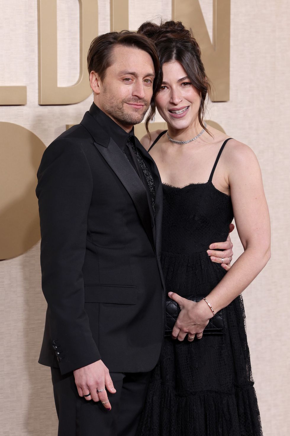 beverly hills, california january 07 l r kieran culkin jazz charton attend the 81st annual golden globe awards at the beverly hilton on january 07, 2024 in beverly hills, california photo by kevin mazurgetty images
