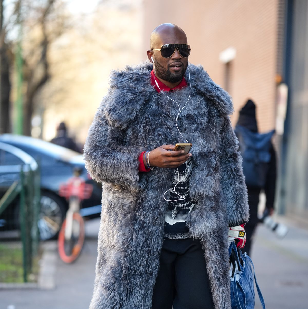The Only Winter Coat You Need, According to Milan's Most Stylish Men
