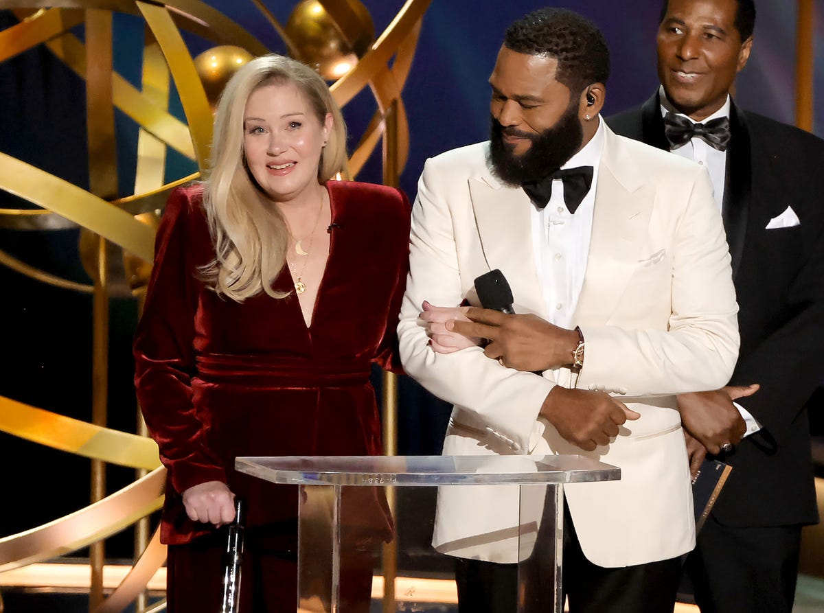 Christina Applegate is given a standing ovation at the Emmys