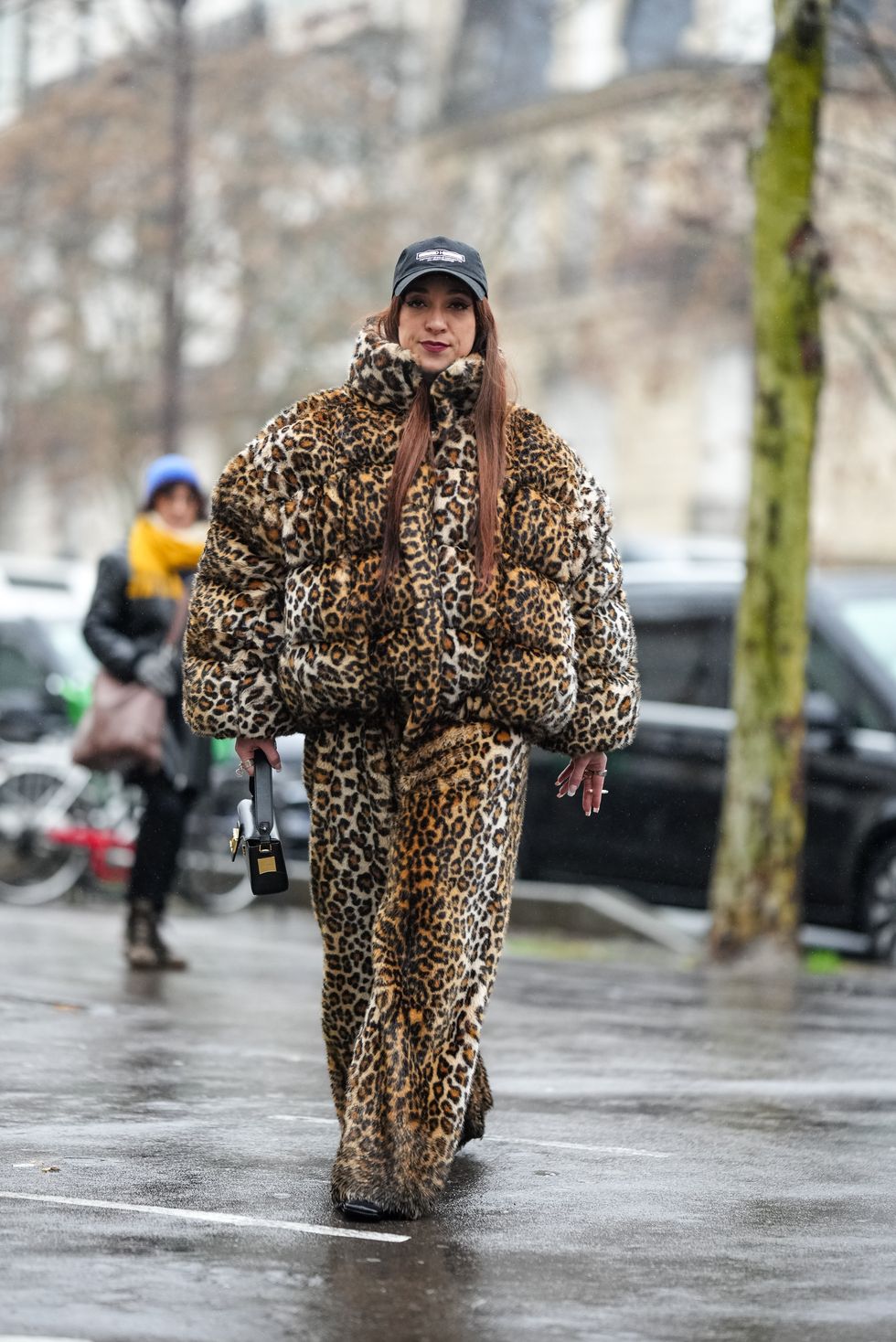 pantalones leopardo