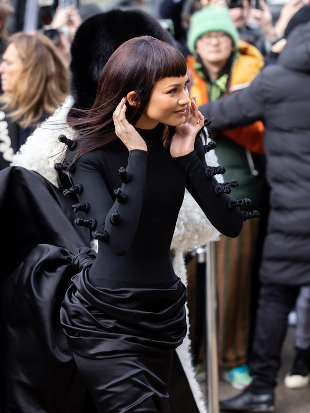 Zendaya Debuts Blunt Bangs and Black Train Dress at Schiaparelli Show