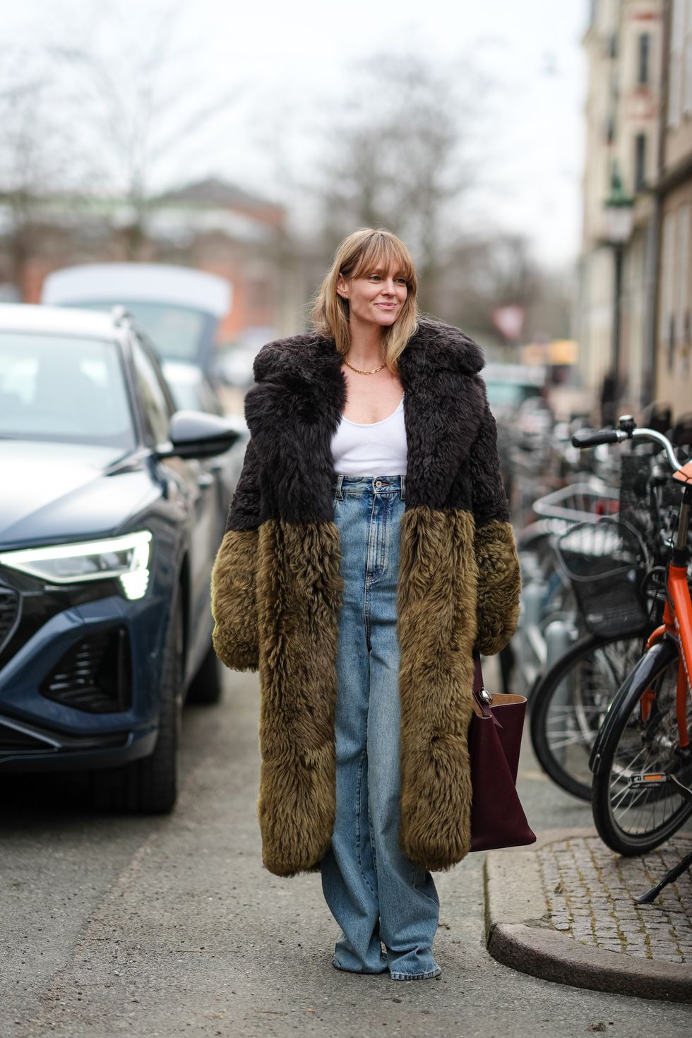 los mejores abrigos bonitos para mujer vistos en la semana de la moda de copenhague