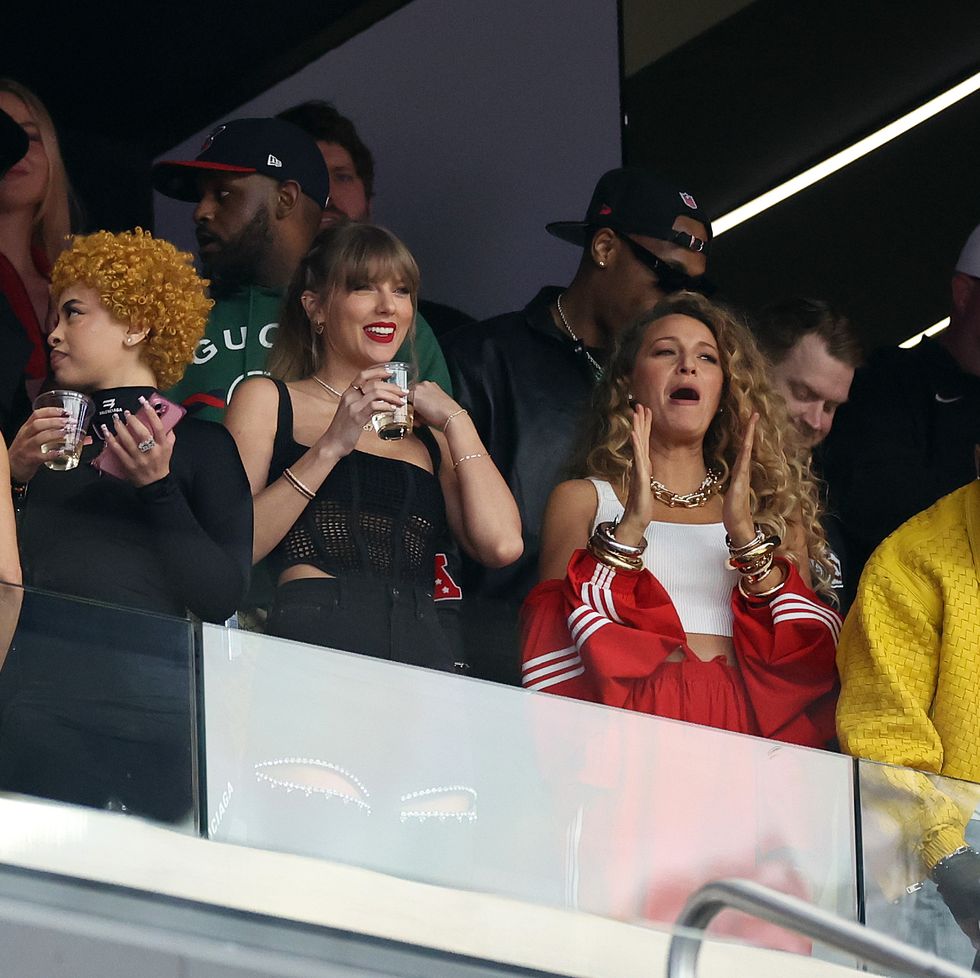 las vegas, nevada february 11 singer taylor swift and actress blake lively react before super bowl lviii between the san francisco 49ers and kansas city chiefs at allegiant stadium on february 11, 2024 in las vegas, nevada photo by ezra shawgetty images