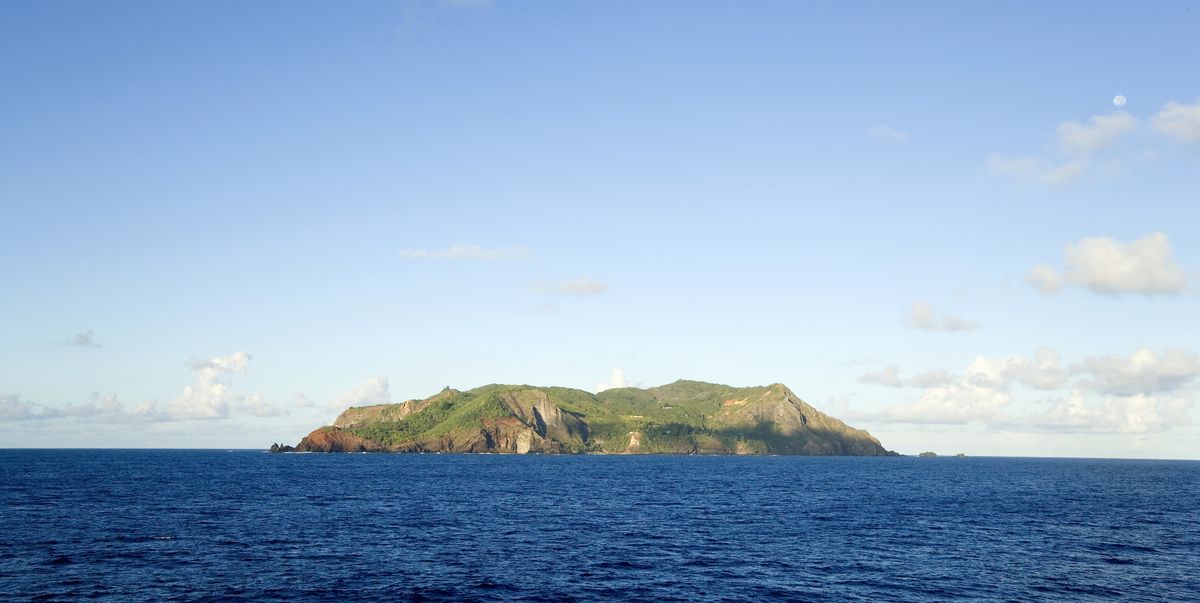 pacific island, pitcairn island
