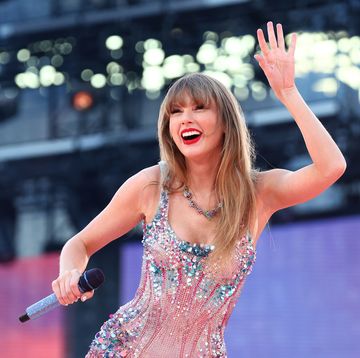 melbourne, australia february 16 editorial use only no book covers taylor swift performs at melbourne cricket ground on february 16, 2024 in melbourne, australia photo by graham denholmtas24getty images for tas rights management