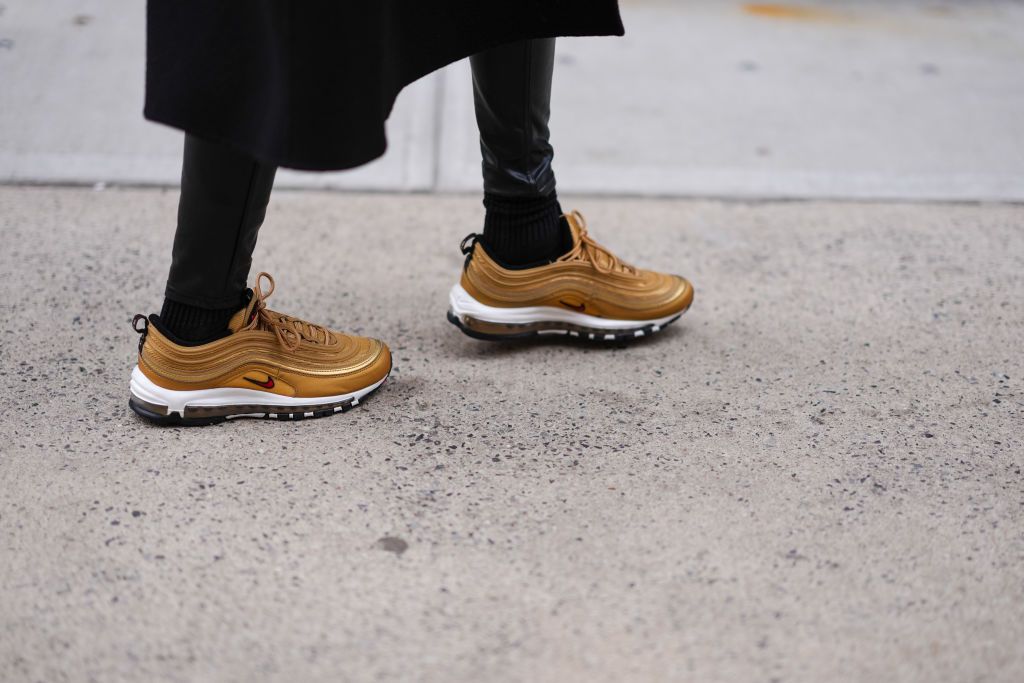 Come abbinare le sneakers moda inverno 2023