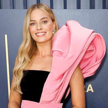 margot robbie at the sag awards