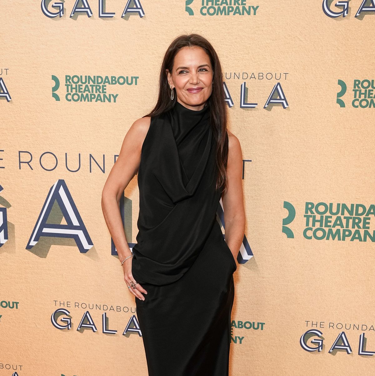 Katie Holmes Wore Brandon Maxwell To The Roundabout Theatre Company's 2024  Gala