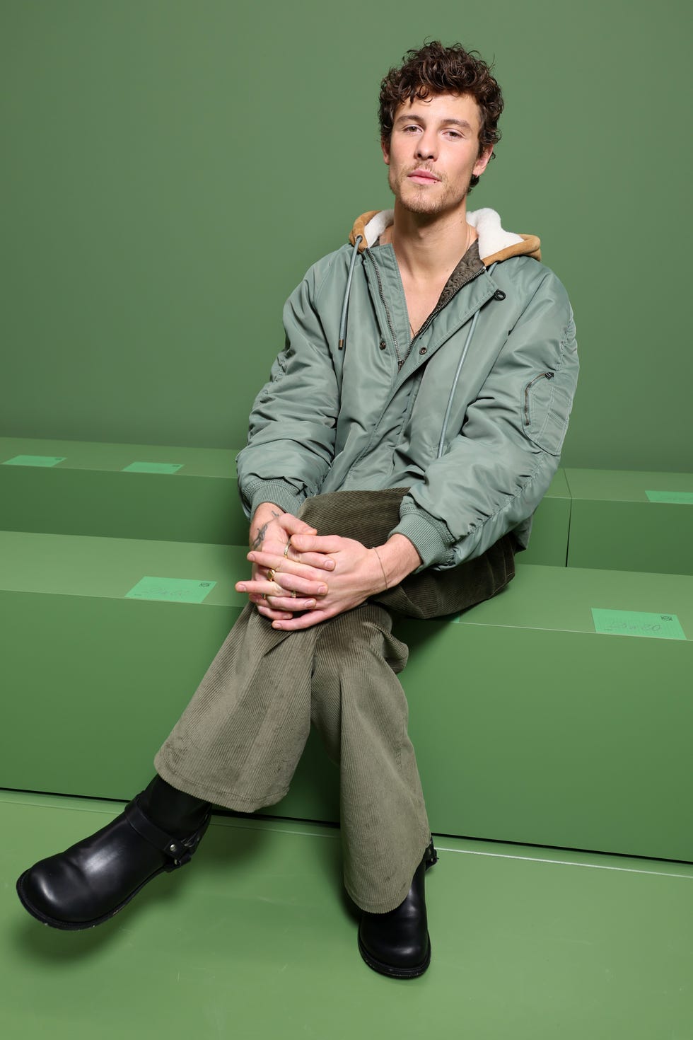 paris, france march 01 shawn mendes attends the loewe womenswear fallwinter 2024 2025 show as part of paris fashion week on march 01, 2024 in paris, france photo by pascal le segretaingetty images for loewe