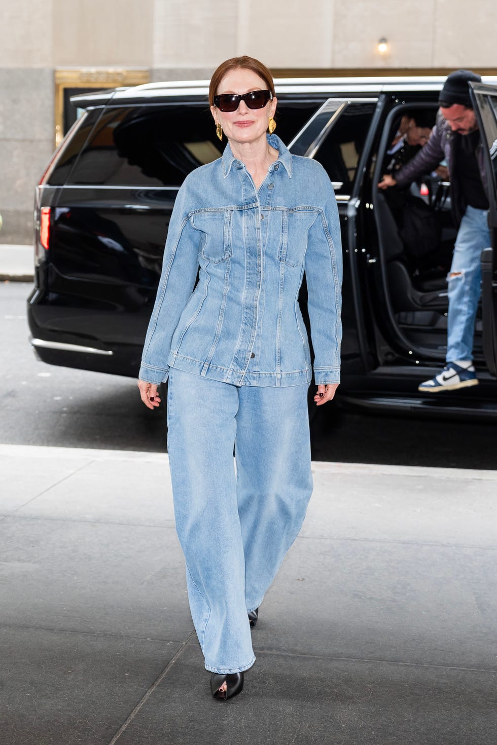 new york, new york march 04: julianne moore is seen in midtown on march 04, 2024 in new york city. (photo by gotham/gc images)