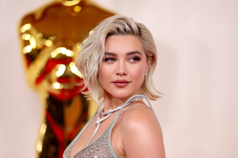 hollywood, california march 10: florence pugh attends the 96th annual academy awards on march 10, 2024 in hollywood, california. (photo by mike coppola/getty images)