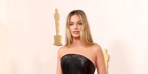 hollywood, california march 10 margot robbie attends the 96th annual academy awards on march 10, 2024 in hollywood, california photo by mike coppolagetty images