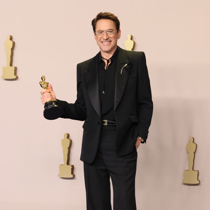 hollywood, california march 10 robert downey jr, winner of best supporting actor award for oppenheimer poses in the press room during the 96th annual academy awards at ovation hollywood on march 10, 2024 in hollywood, california photo by rodin eckenrothgetty images