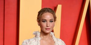 beverly hills, california march 10 jennifer lawrence attends the 2024 vanity fair oscar party hosted by radhika jones at wallis annenberg center for the performing arts on march 10, 2024 in beverly hills, california photo by karwai tangwireimage