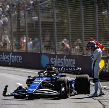 melbourne, australia march 22 alex albon of thailand and williams f1 crashes out during fp1 ahead of the f1 grand prix of australia at albert park circuit on march 22, 2024 in melbourne, australia photo by kym illmangetty images