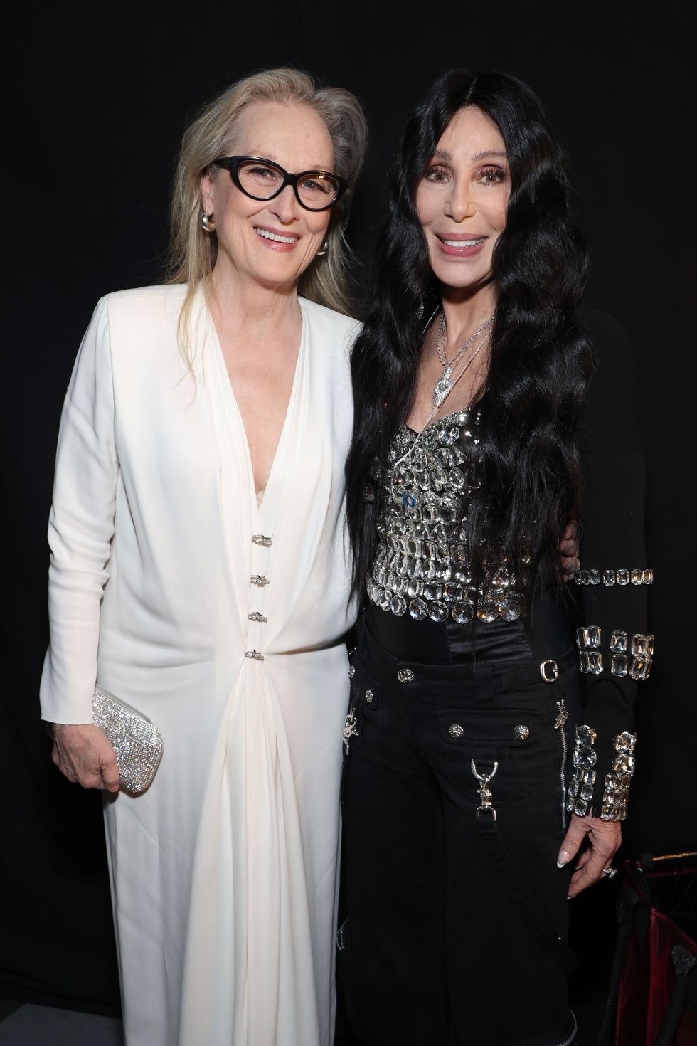 los angeles, california april 01 for editorial use only l r meryl streep and cher attend the 2024 iheartradio music awards at dolby theatre in los angeles, california on april 01, 2024 broadcasted live on fox photo by kevin mazurgetty images for iheartradio