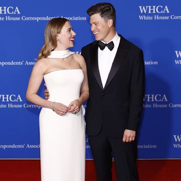 washington, dc april 27 scarlett johansson and colin jost attend the 2024 white house correspondents dinner at the washington hilton on april 27, 2024 in washington, dc photo by paul morigigetty images