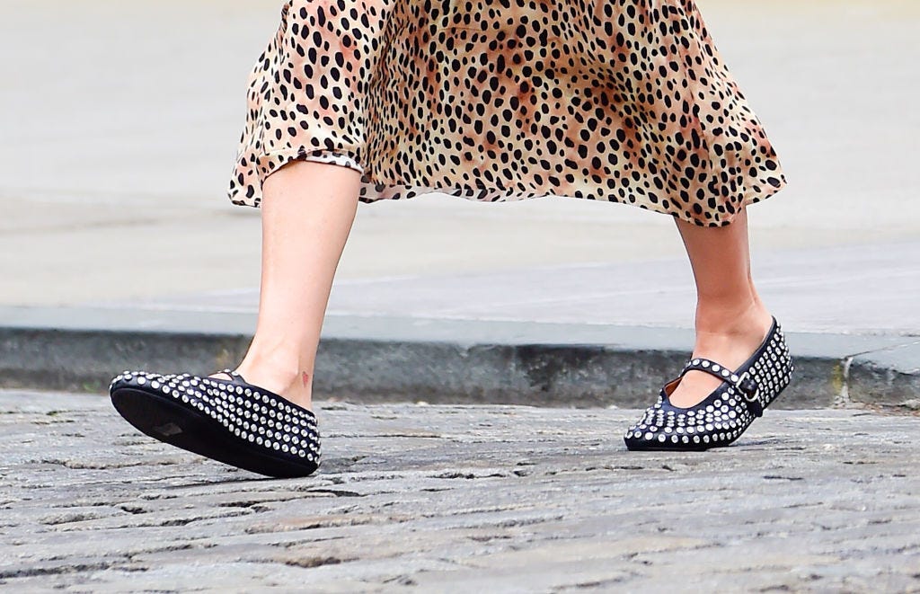 11 Best Shoes to Wear with Dresses