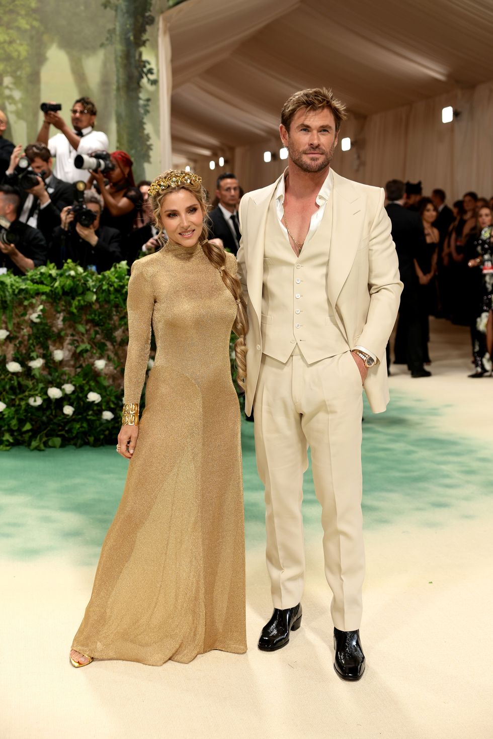 new york, new york may 06 l r elsa pataky and chris hemsworth attend the 2024 met gala celebrating sleeping beauties reawakening fashion at the metropolitan museum of art on may 06, 2024 in new york city photo by dimitrios kambourisgetty images for the met museumvogue