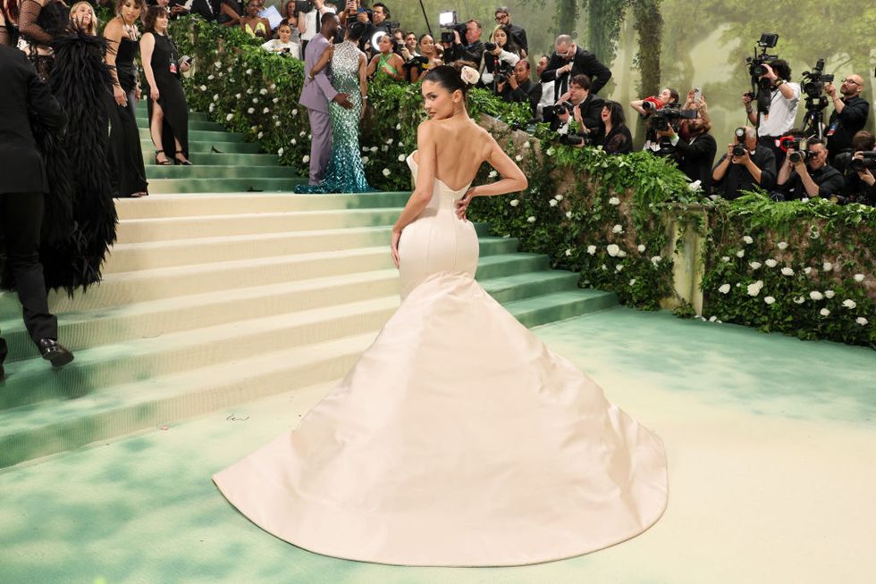 Kylie Jenner Channels Old Hollywood in Ivory Gown at 2024 Met Gala