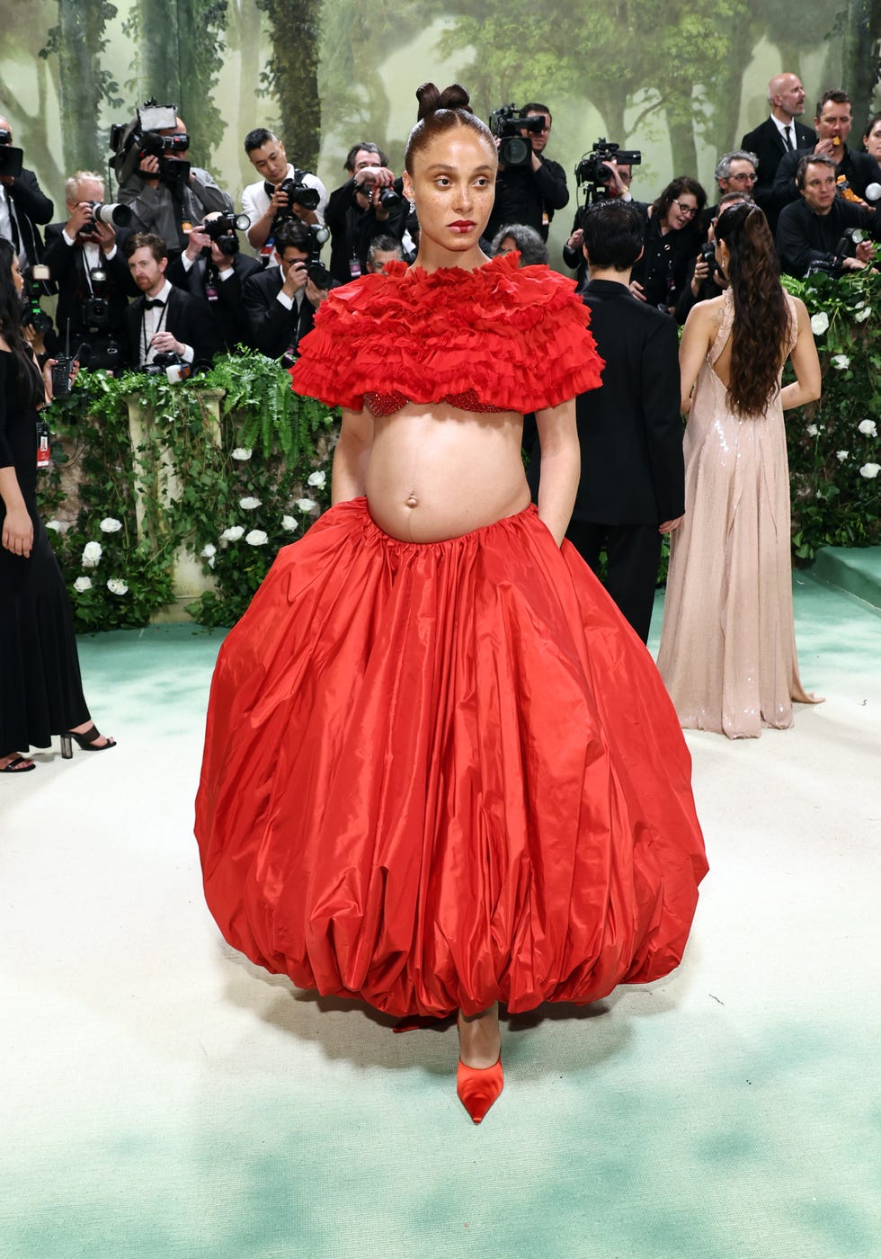 new york, new york on may 06 adwoa aboah attends the 2024 met gala celebrating sleeping beauties awakening fashion at the metropolitan museum of art on may 06, 2024 in new york photo by jamie mccarthygetty images