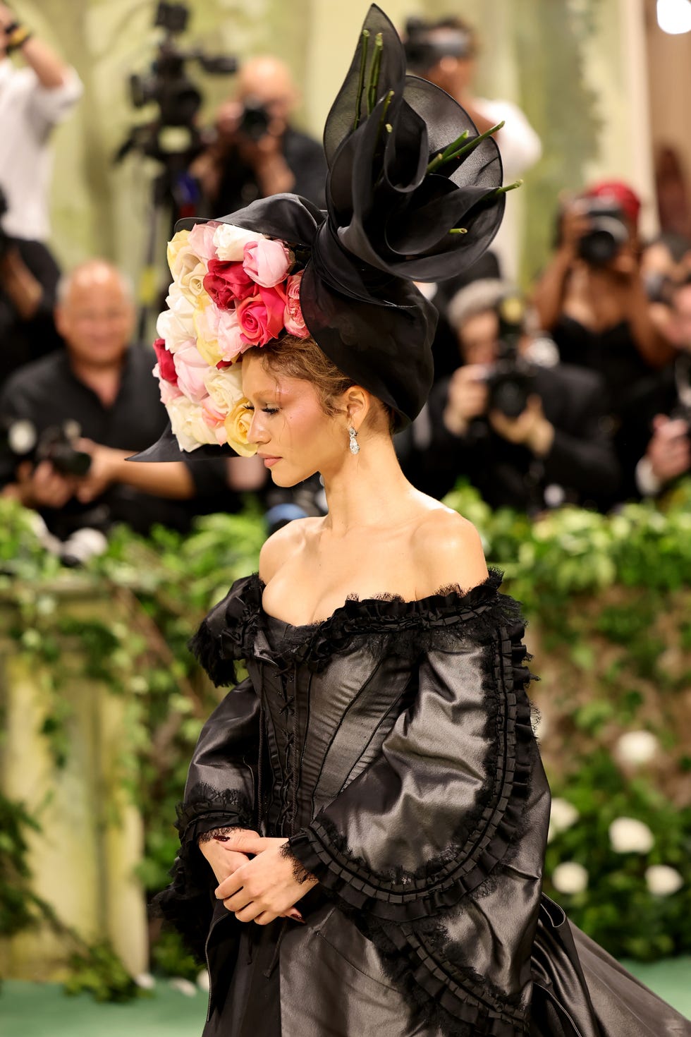 Zendaya Wears Second Met Gala Dress With Floral Headpiece