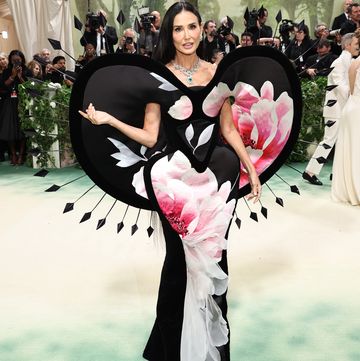 new york, new york may 06 demi moore attends the 2024 met gala celebrating sleeping beauties reawakening fashion at the metropolitan museum of art on may 06, 2024 in new york city photo by jamie mccarthygetty images