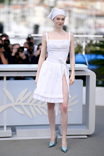 cannes, france may 18 hunter schafer attends the kinds of kindness photocall at the 77th annual cannes film festival at palais des festivals on may 18, 2024 in cannes, france photo by lionel hahngetty images