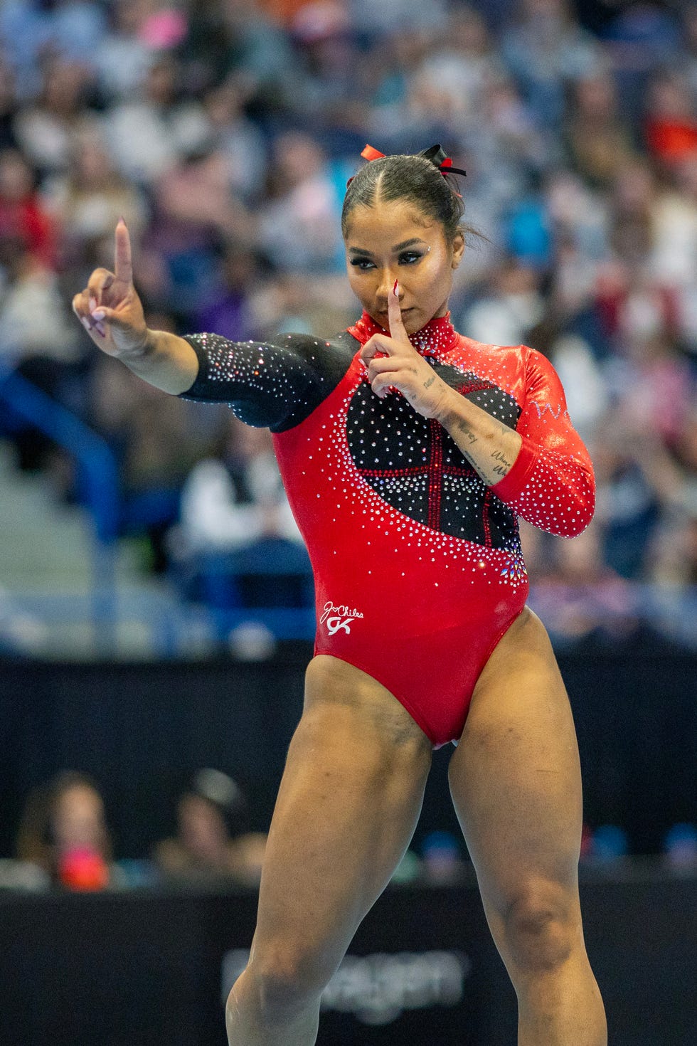 hartford, connecticut may 18 jordan chiles performs her floor routine during the 2024 core hydration gymnastics classic at the xl centre, hartford on may 18th, 2024, in hartford, connecticut usa photo by tim claytoncorbis via getty images