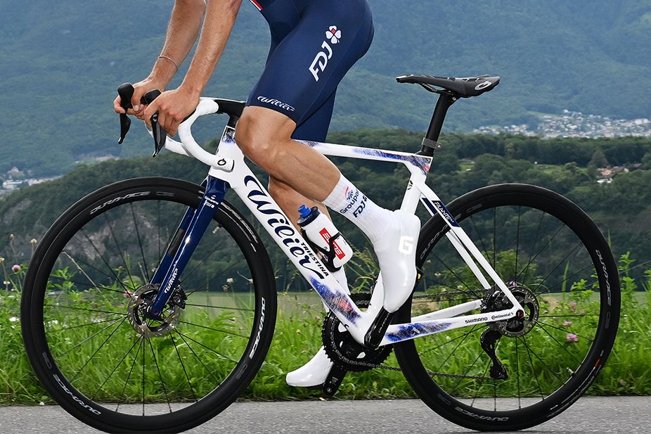 villars sur ollon, switzerland june 16 rudy molard of france and team groupama fdj sprints during the 87th tour de suisse 2024, stage 8 a 157km individual time trial stage from aigle to villars sur ollon 1249m  uciwt  on june 16, 2024 in villars sur ollon, switzerland photo by tim de waelegetty images