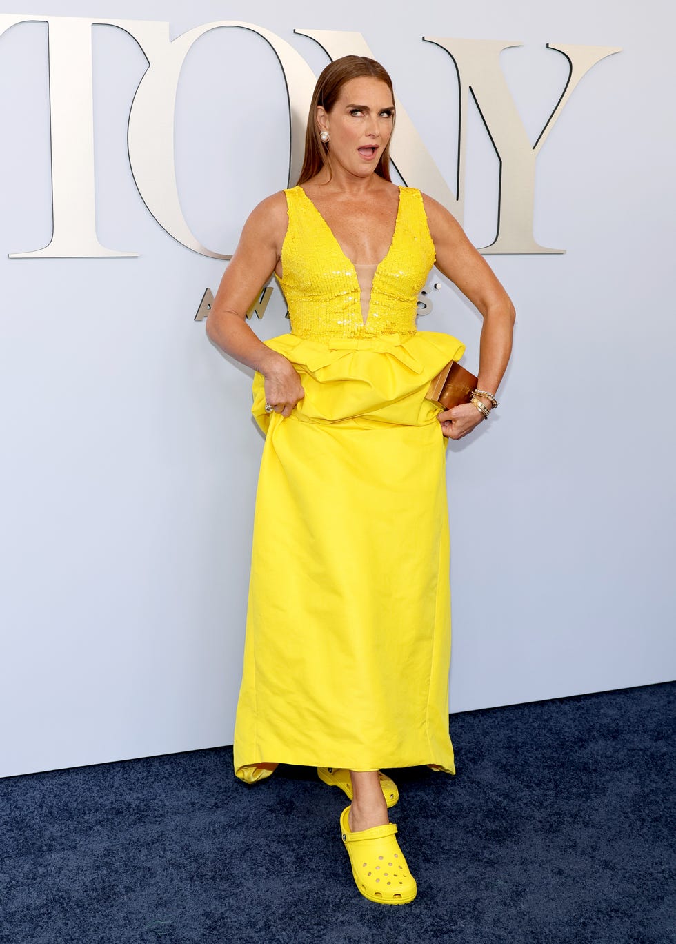 new york, new york june 16 brooke shields attends the 77th annual tony awards at david h koch theater at lincoln center on june 16, 2024 in new york city photo by dia dipasupilgetty images