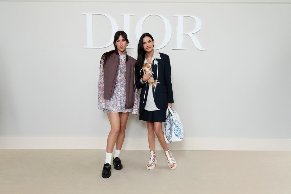 paris, france june 21 note image has been retouched at the request of dior scout larue willis and demi moore attend the dior homme menswear springsummer 2025 show as part of paris fashion week on june 21, 2024 in paris, france photo by pascal le segretaingetty images for dior homme