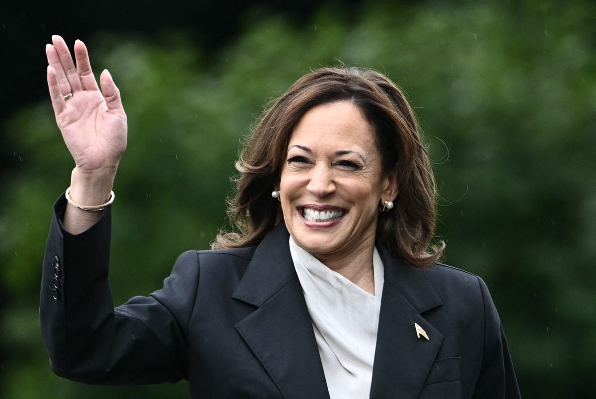 See Kamala Harris’s 15 Best Looks of All Time