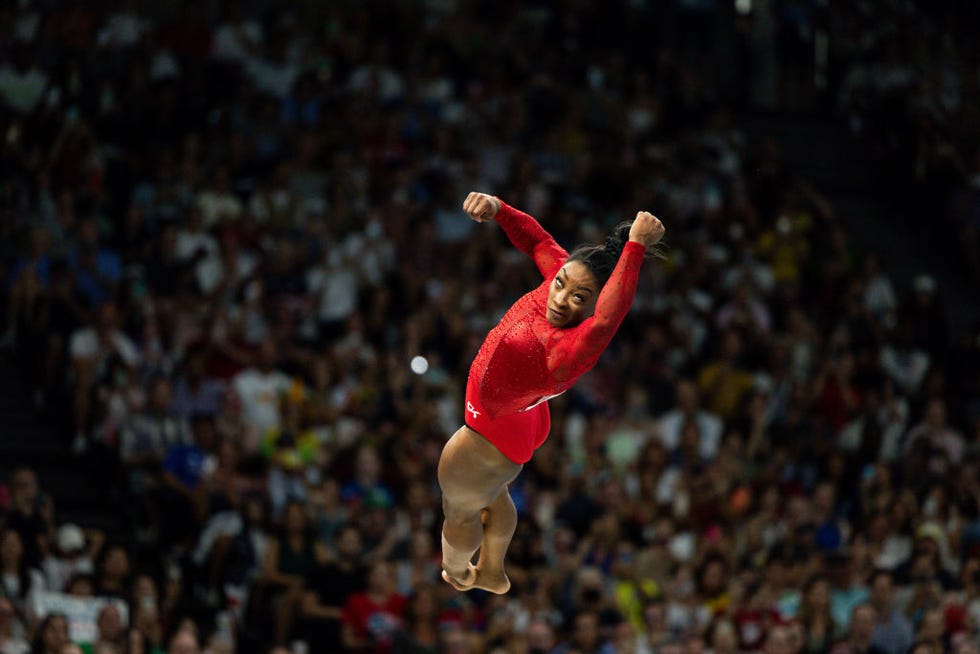 paris, france august 3 silver medalist rebeca andrade l of team brazil and gold medalist simone biles r of team usa shake hands after the womens artistic gymnastics vault final on day eight of the paris 2024 olympic games at bercy arena on august 3, 2024 in paris, france photo by rodolfo buhrereurasia sport imagesgetty images