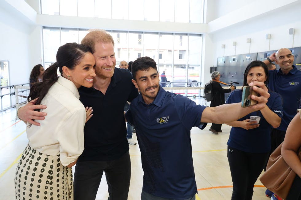 bogota, colombia august 16 meghan, duchess of sussex and prince harry, duke of sussex