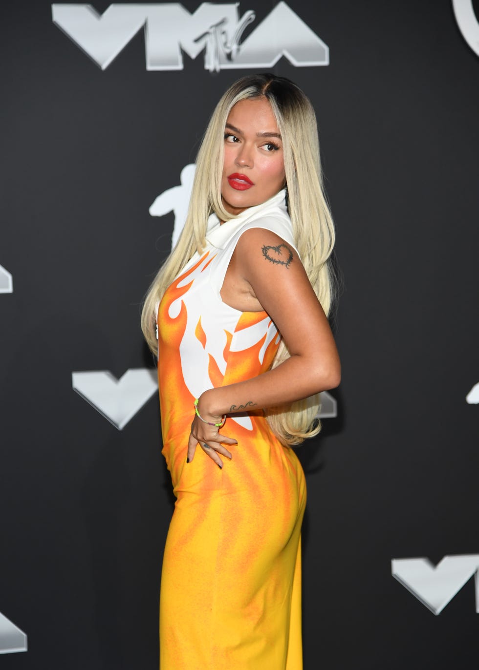 karol g en los mtv vmas