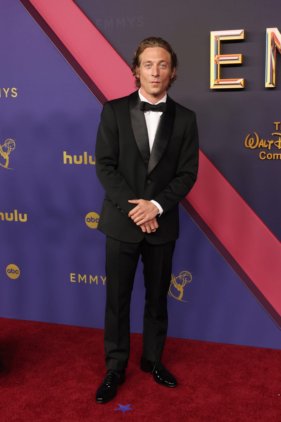los angeles, california september 15 jeremy allen white attends the 76th primetime emmy awards at peacock theater on september 15, 2024 in los angeles, california photo by amy sussmangetty images