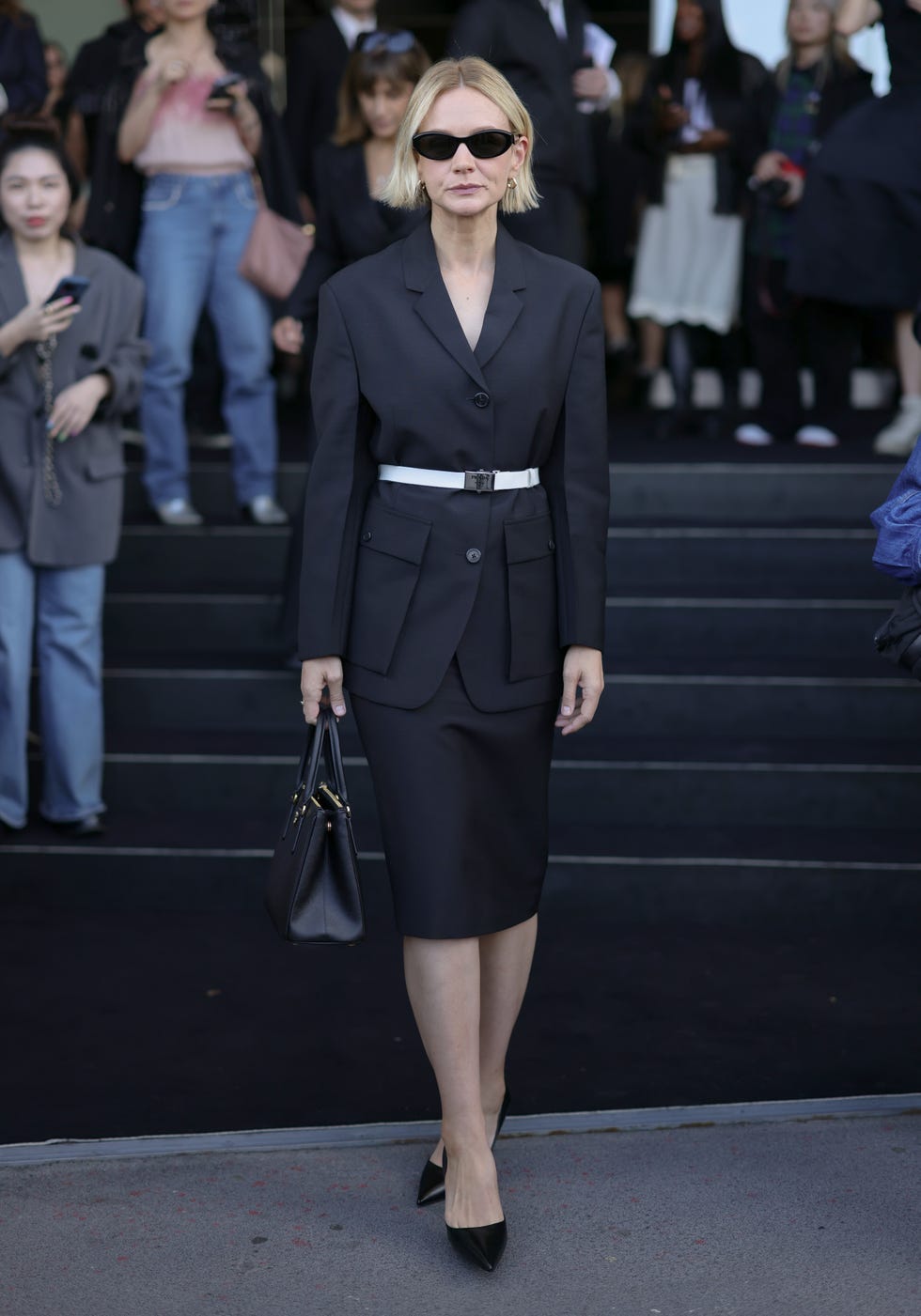 milan, italy september 19 carey mulligan arrives at the prada fashion show during the milan womenswear springsummer 2025 on september 19, 2024 in milan, italy photo by andreas rentzgetty images