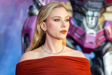 london, england september 19 scarlett johansson attends the european premiere of transformers one at cineworld leicester square on september 19, 2024 in london, england photo by samir husseingetty images