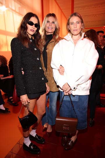 milan, italy september 20 lanfley fox hemingway, mariel hemingway and dree hemingway attend the gucci womens spring summer 2025 fashion show during the milan fashion week womenswear springsummer 2025 at triennale di milano on september 20, 2024 in milan, italy photo by daniele venturelligetty images for gucci