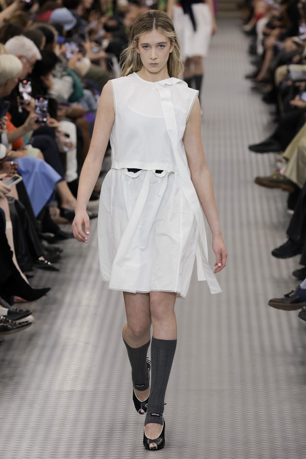 paris, france october 01 sunday rose kidman urban walks the runway during the miu miu ready to wear springsummer 2025 fashion show as part of the paris fashion week on october 01, 2024 in paris, france photo by victor virgilegamma rapho via getty images