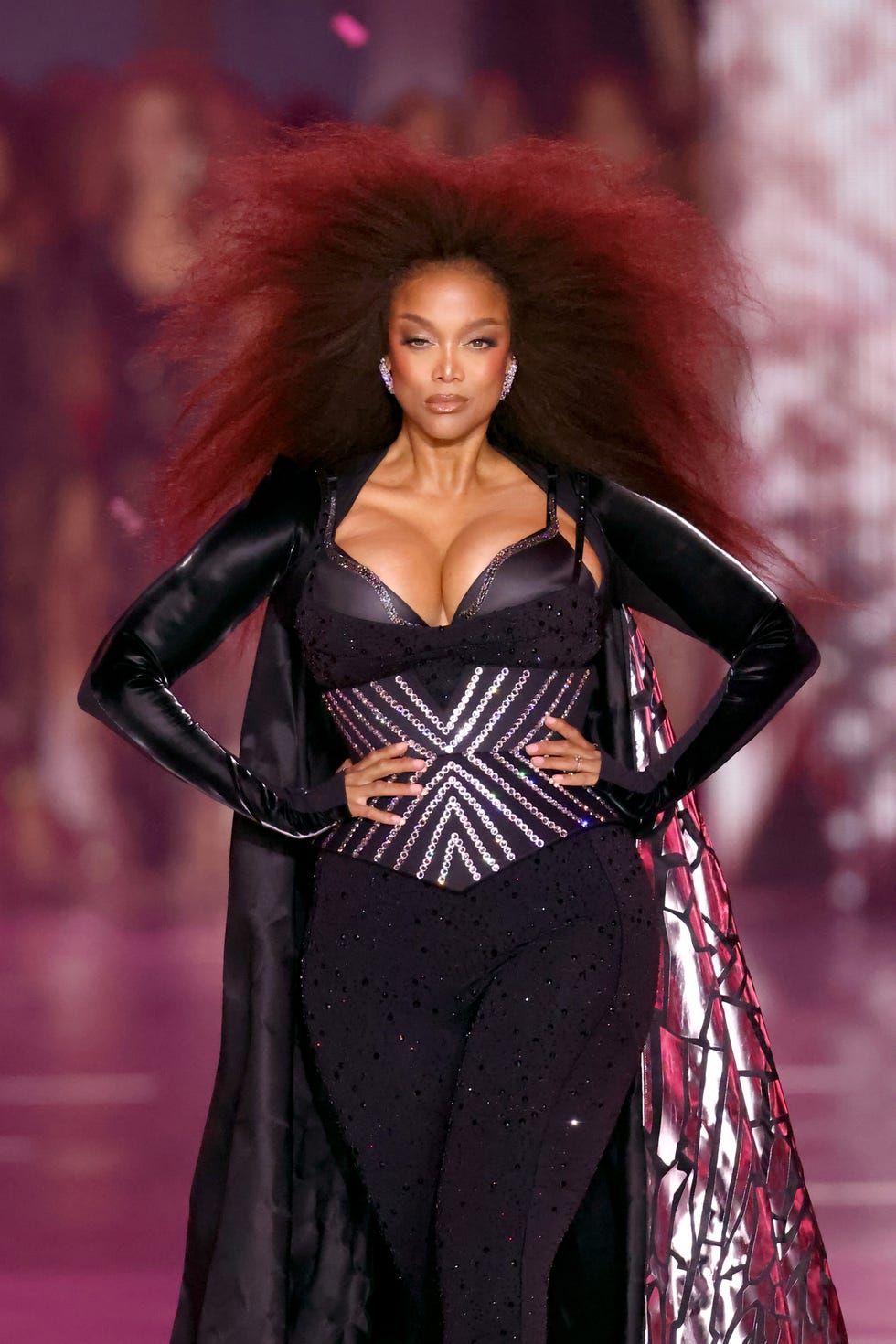 Tyra Banks Victoria's Secret Fashion Show