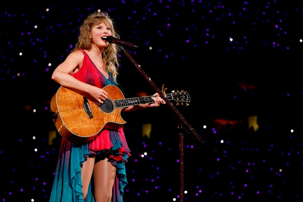 Miami Gardens, Florida, October 18, 18, editorial use only, no use on publication covers, no book use. Taylor Swift performs onstage during the Eras Tour at Hard Rock Stadium on October 18, 2024 in Miami Gardens, Florida. Photo by John Shearertas24Getty Images for TAS Rights Management