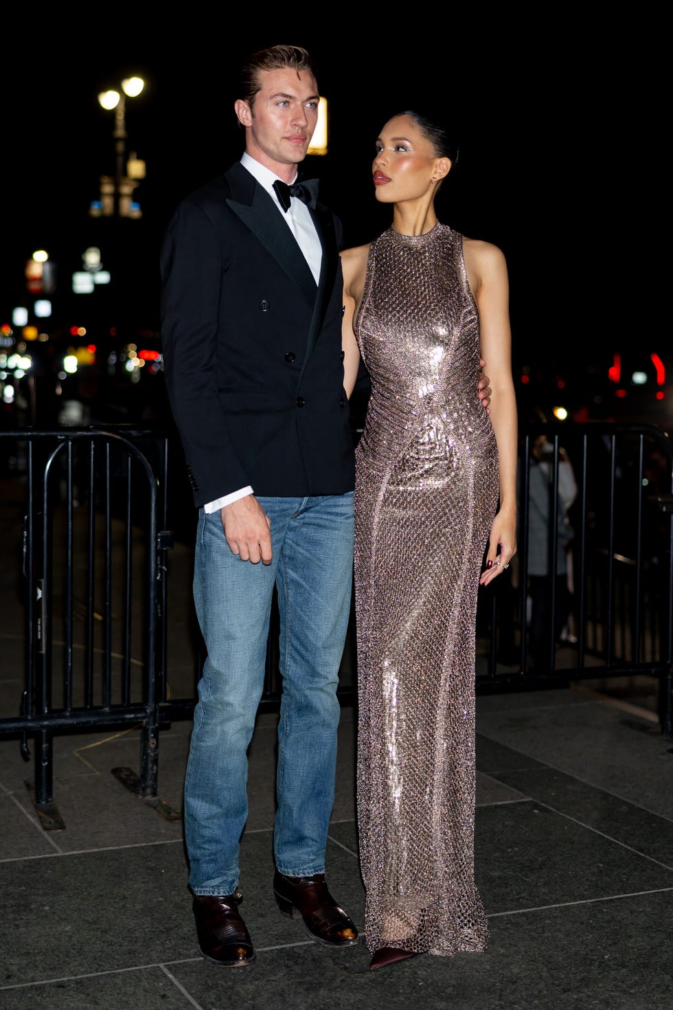 new york, new york october 28 lucky blue smith and nara smith attend the 2024 cfda awards at american museum of natural history on october 28, 2024 in new york city photo by the hapa blondegc images