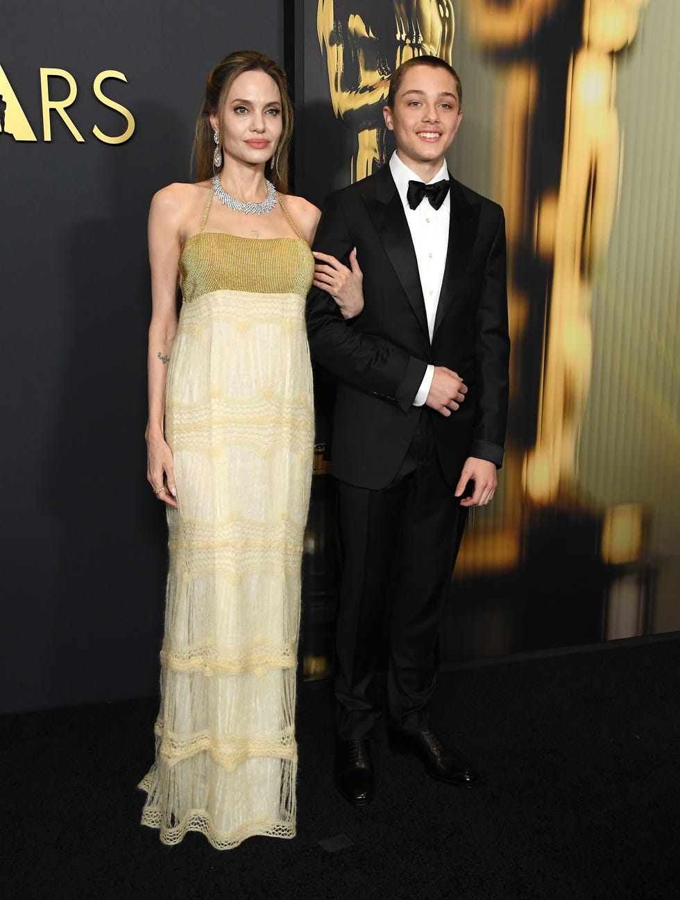 hollywood, california november 17 angelina jolie and knox jolie pitt arrives at the 2024 governors awards at dolby theatre on november 17, 2024 in hollywood, california photo by steve granitzfilmmagic