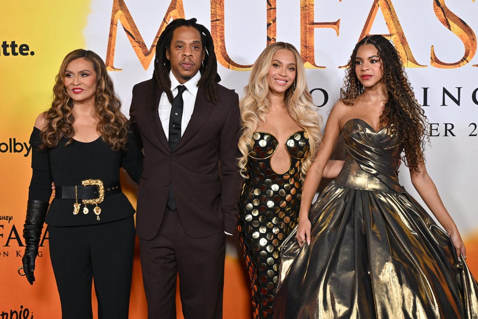 Beyoncé And Jay-Z Support Blue Ivy On The Red Carpet
