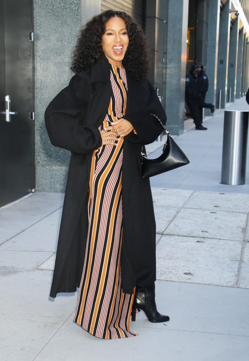 new york, ny december 18 kerry washington is seen arriving at the view show on december 18, 2024 in new york city photo by mediapunchbauer griffingc images