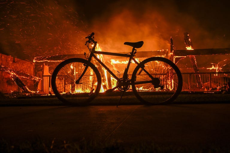 california, united states january 8 a house in on fire as residents try to escape the site in pacific palisades, california, los angeles, united states on january 8, 2025 a fast moving wildfire has forced 30,000 people to evacuate, with officials warning that worsening winds could further escalate the blaze photo by tayfun coskunanadolu via getty images